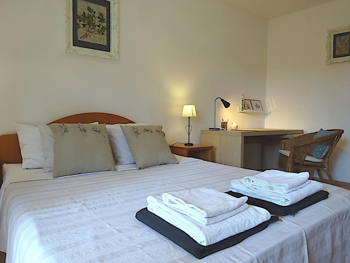 Eco Apartments Kate Sudurad Esterno foto