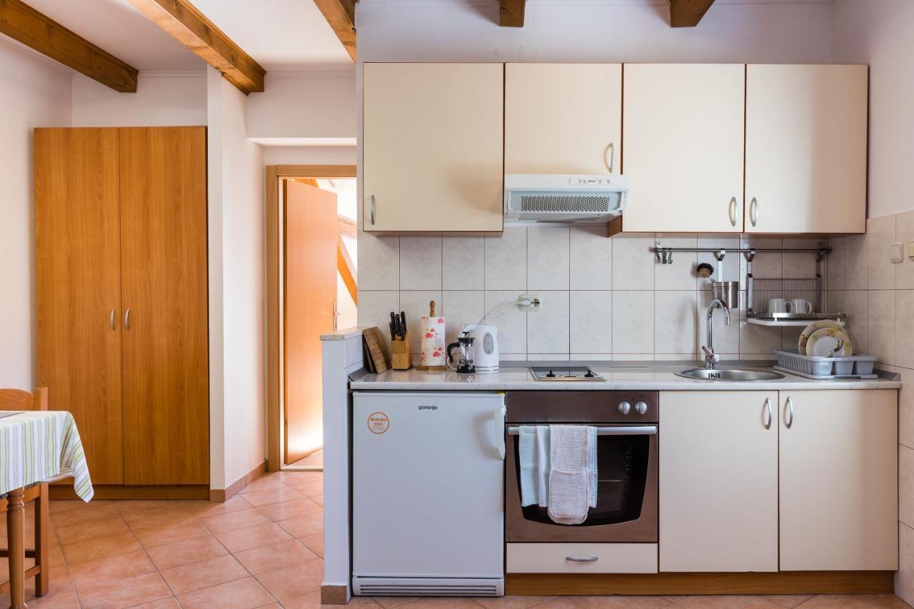 Eco Apartments Kate Sudurad Esterno foto